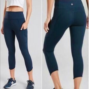 Athleta up for anything  legging 7/8 like new